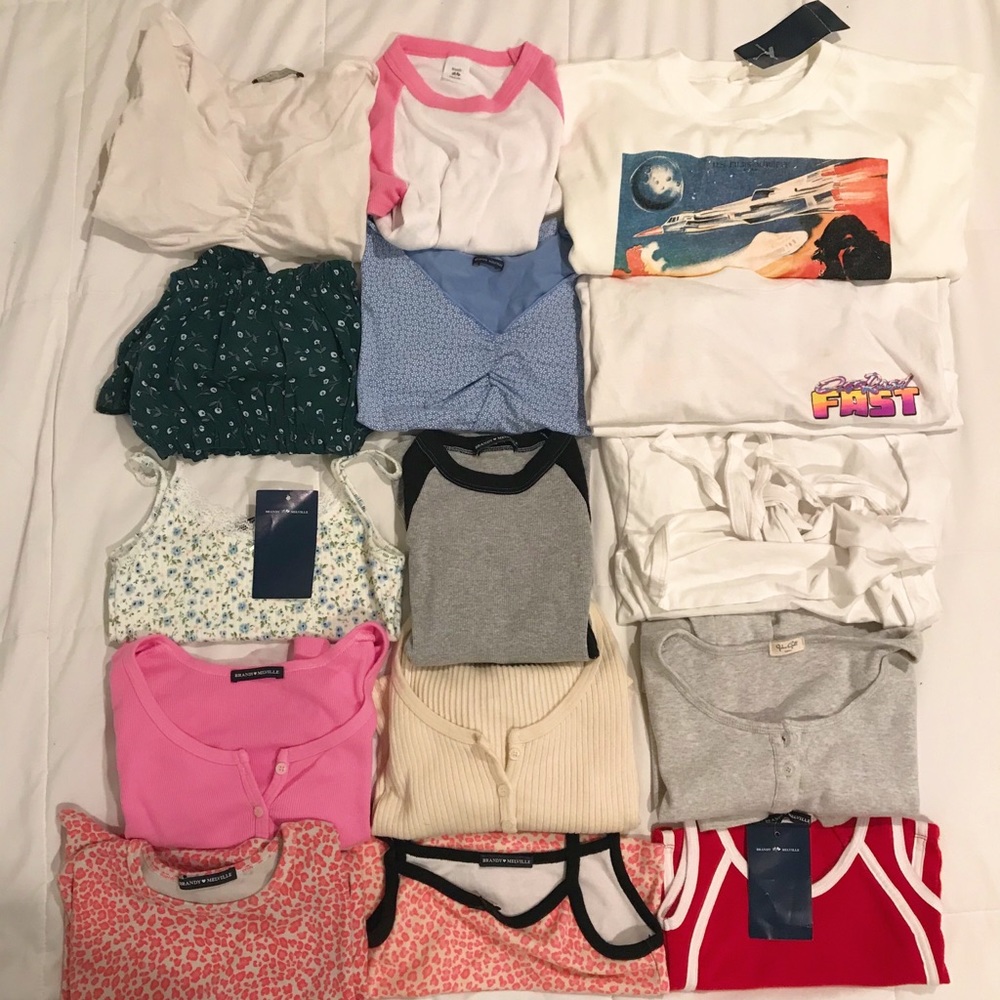 BRANDY MELVILLE COLLECTION!